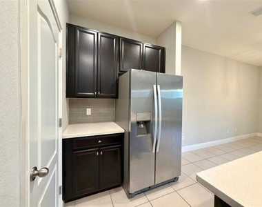 15381 Honeybell Drive - Photo Thumbnail 4