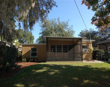 1940 Sunset Lane - Photo Thumbnail 6