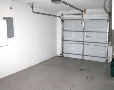 745 Whitewood Drive - Photo Thumbnail 13