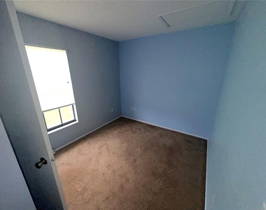 745 Whitewood Drive - Photo Thumbnail 8