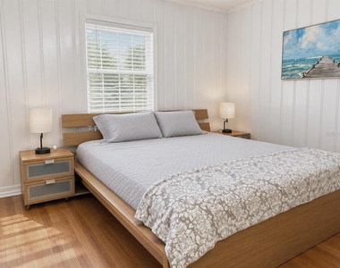 1309 E Harding Street - Photo Thumbnail 5