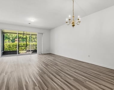 5012 Hawkstone Drive - Photo Thumbnail 3