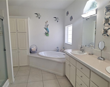 301 Waterlanding Drive - Photo Thumbnail 15