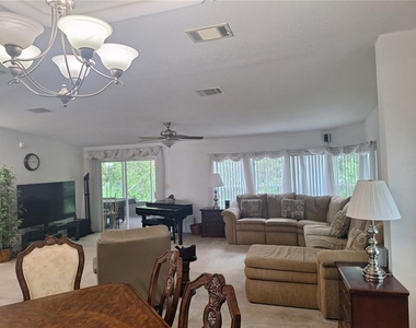 301 Waterlanding Drive - Photo Thumbnail 9