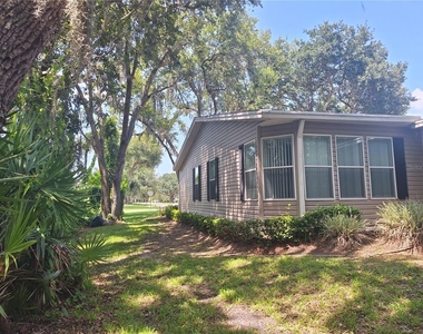 301 Waterlanding Drive - Photo Thumbnail 3