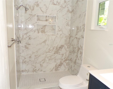 10104 Willmington Boulevard - Photo Thumbnail 9