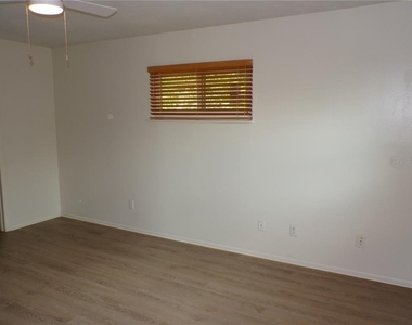10104 Willmington Boulevard - Photo Thumbnail 6
