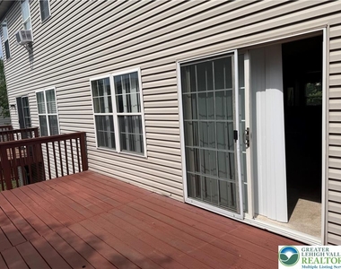 6510 Pioneer Drive - Photo Thumbnail 21