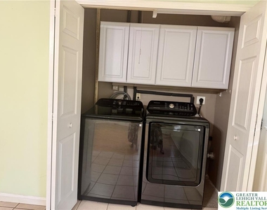 6510 Pioneer Drive - Photo Thumbnail 3
