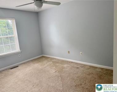 6510 Pioneer Drive - Photo Thumbnail 7