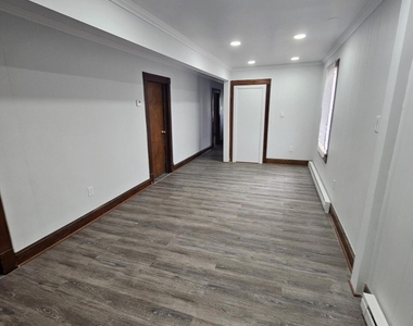 106 N Main Street - Photo Thumbnail 3