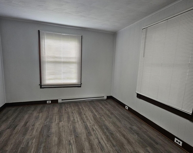106 N Main Street - Photo Thumbnail 5