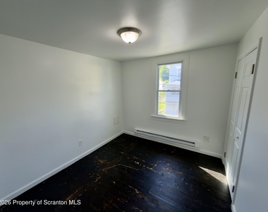 189 Nottingham Street - Photo Thumbnail 14