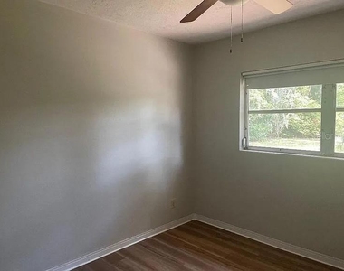 1701 Ne 28th Avenue - Photo Thumbnail 21