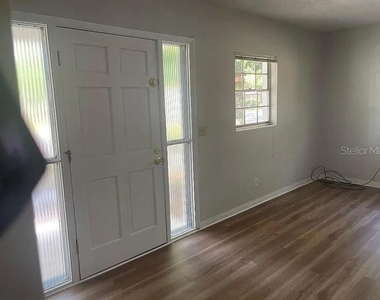 1701 Ne 28th Avenue - Photo Thumbnail 1