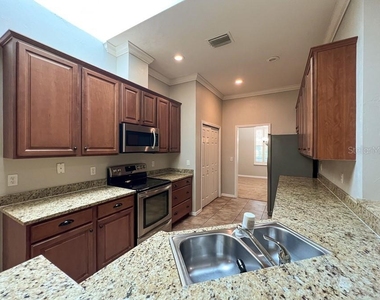 7509 Sw 86th Way - Photo Thumbnail 7