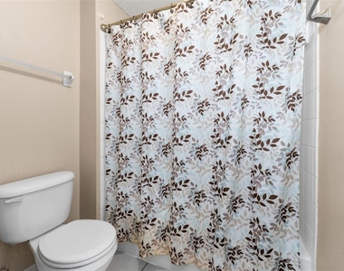 10000 Sw 52nd Avenue - Photo Thumbnail 22