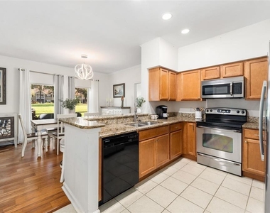 10000 Sw 52nd Avenue - Photo Thumbnail 9