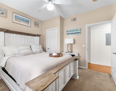 10000 Sw 52nd Avenue - Photo Thumbnail 19