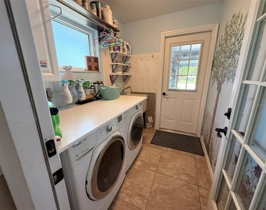 1166 Waterside Street - Photo Thumbnail 19