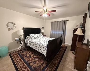 1166 Waterside Street - Photo Thumbnail 15
