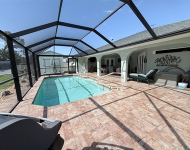 1166 Waterside Street - Photo Thumbnail 23