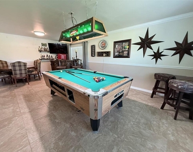 1166 Waterside Street - Photo Thumbnail 6