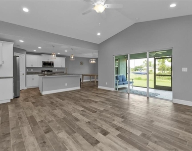 14516 San Domingo Boulevard - Photo Thumbnail 10