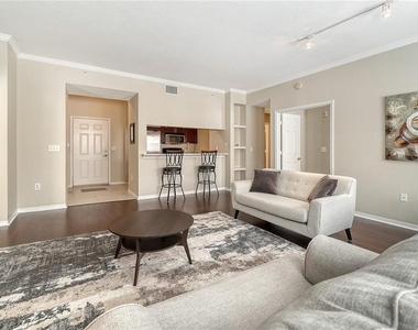 1064 N Tamiami Trail - Photo Thumbnail 6
