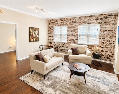 1064 N Tamiami Trail - Photo Thumbnail 2