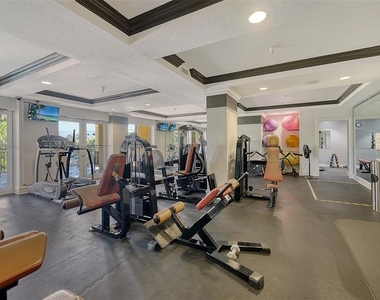 1064 N Tamiami Trail - Photo Thumbnail 27