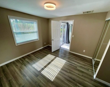 1277 Seminole Street - Photo Thumbnail 17