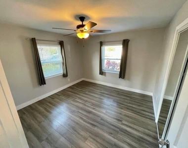 1277 Seminole Street - Photo Thumbnail 8