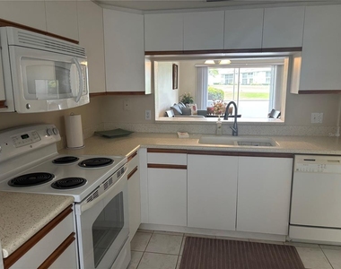 6507 Stone River Road - Photo Thumbnail 10