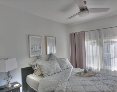 835 7th Avenue S - Photo Thumbnail 15