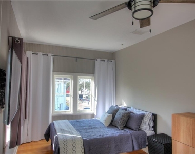 835 7th Avenue S - Photo Thumbnail 16