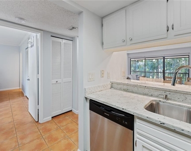 4574 Ringwood Meadow - Photo Thumbnail 26