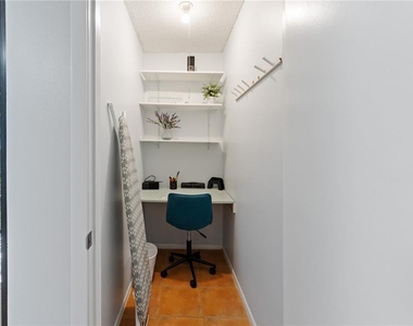 4574 Ringwood Meadow - Photo Thumbnail 23