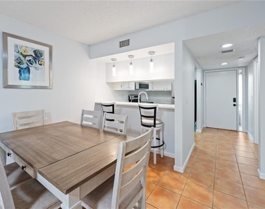 4574 Ringwood Meadow - Photo Thumbnail 24