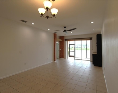 5635 Spanish Point Court - Photo Thumbnail 6
