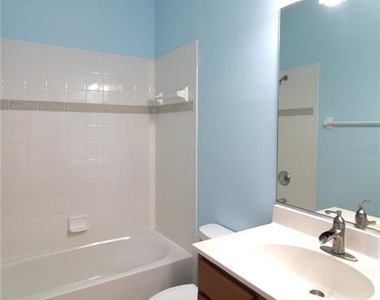 5635 Spanish Point Court - Photo Thumbnail 11