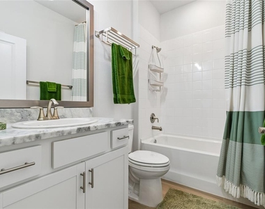 18123 Gulf Ranch Place - Photo Thumbnail 24