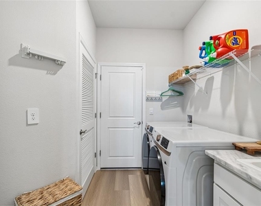 18123 Gulf Ranch Place - Photo Thumbnail 20