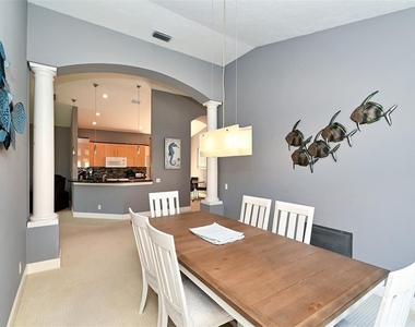 7131 Kensington Court - Photo Thumbnail 11