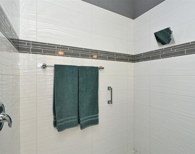 7131 Kensington Court - Photo Thumbnail 25