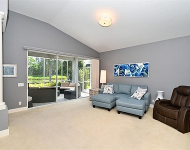 7131 Kensington Court - Photo Thumbnail 7