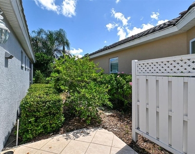 7131 Kensington Court - Photo Thumbnail 18