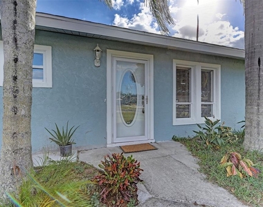 1106 Southern Pine Lane - Photo Thumbnail 3