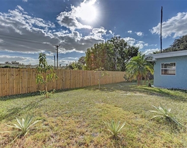 1106 Southern Pine Lane - Photo Thumbnail 25