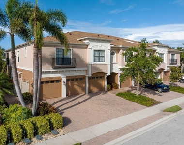 7244 Hamilton Road - Photo Thumbnail 23